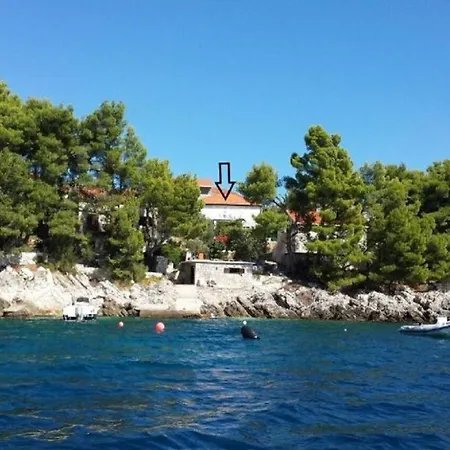 Mila - 80m To The Lejlighed Brna