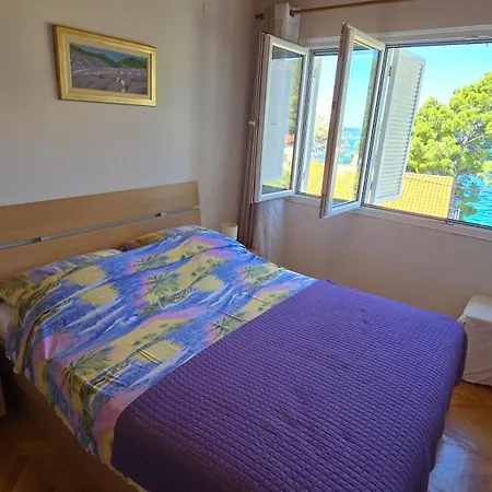 Apartment Mila - 80m To The